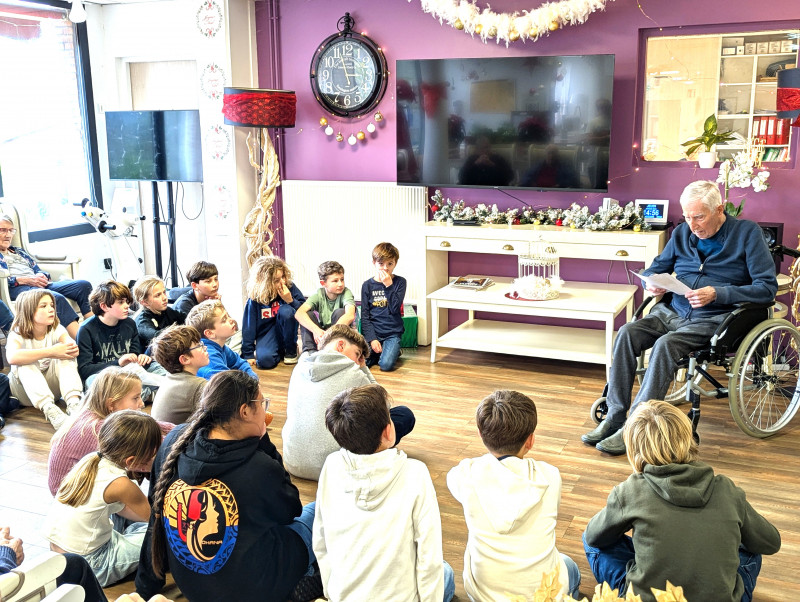 Les enfants embarquent sur le paquebot des souvenirs