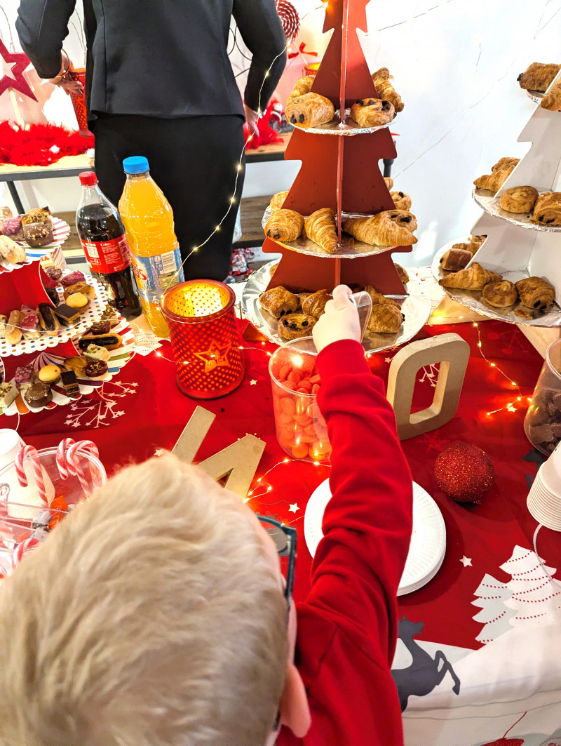Un goûter convivial pour clôturer l’après-midi festif