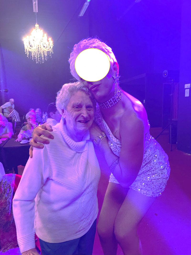 Un Jour Mémorable au Cabaret du Puits Enchanté