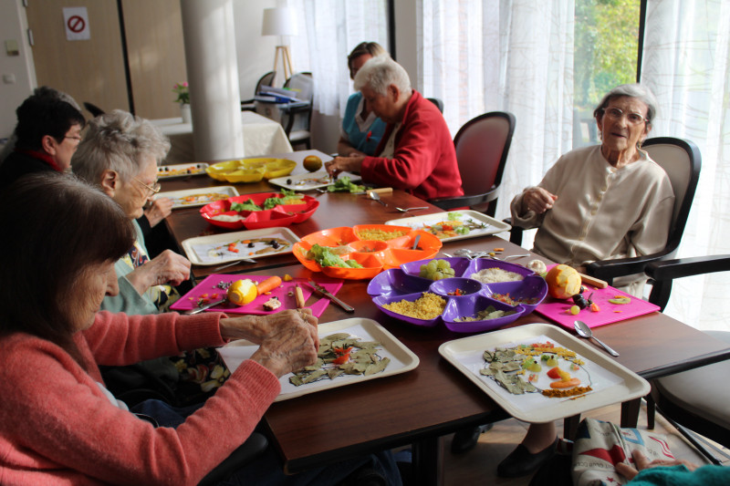 LA SEMAINE BLEUE  :ATELIER FOOD ART